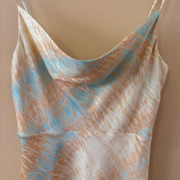 Guess| Pretty Satin Tidal Wave Tie Dye Beige and Blue Cocktail Mini Dress Sz L - Picture 3 of 8